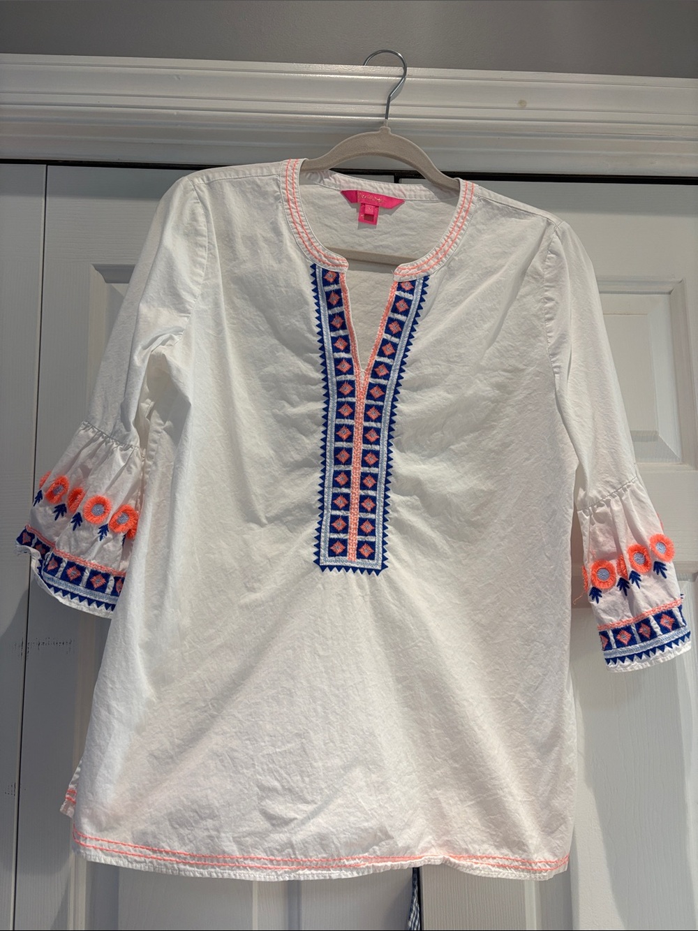 Lilly Pulitzer White Tunic with Navy & Pink Embroidery